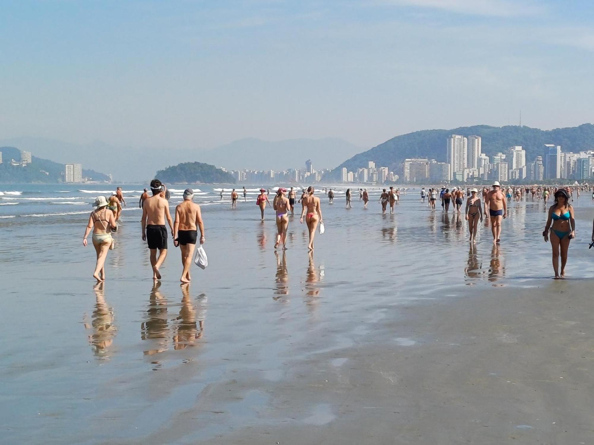 Kitnet Simples Na Ponta Da Praia ,Santos, A Uma Quadra Da Praia, Proximo Ao Aquario Extérieur photo